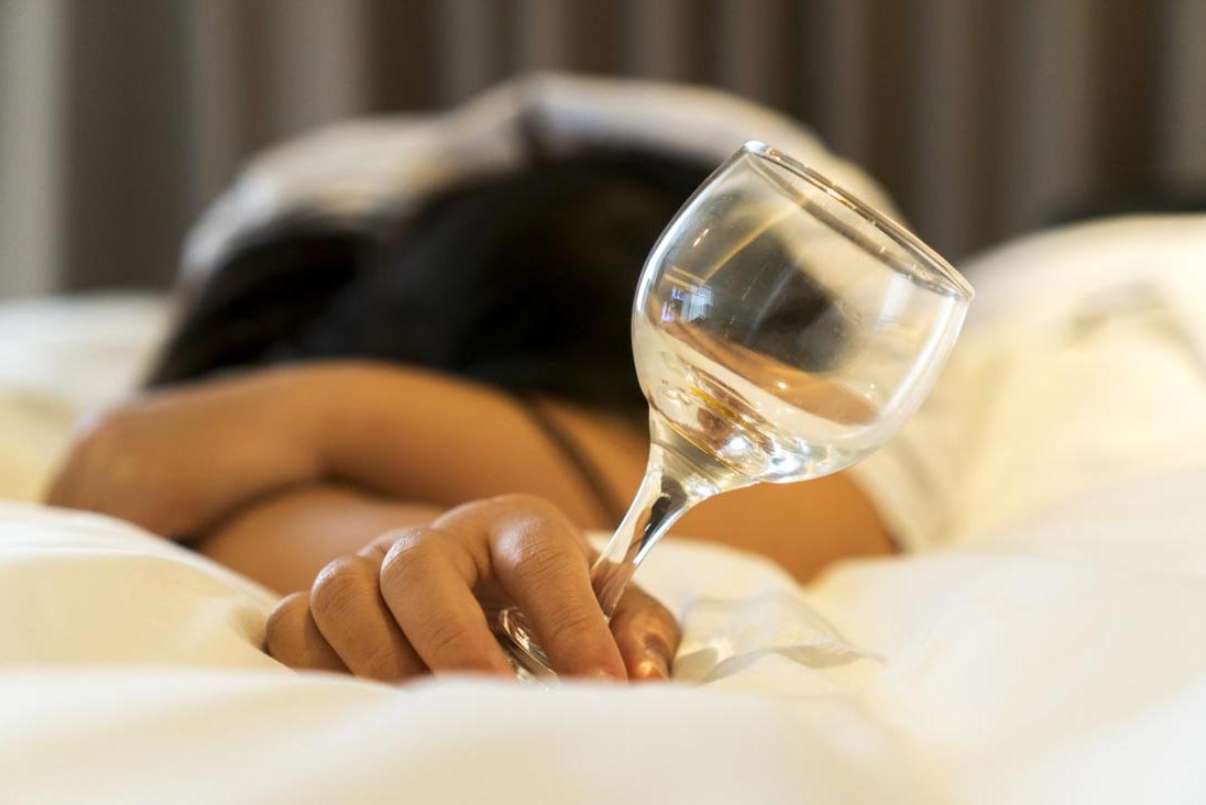 The Reason Why Wine Makes You Sleepy