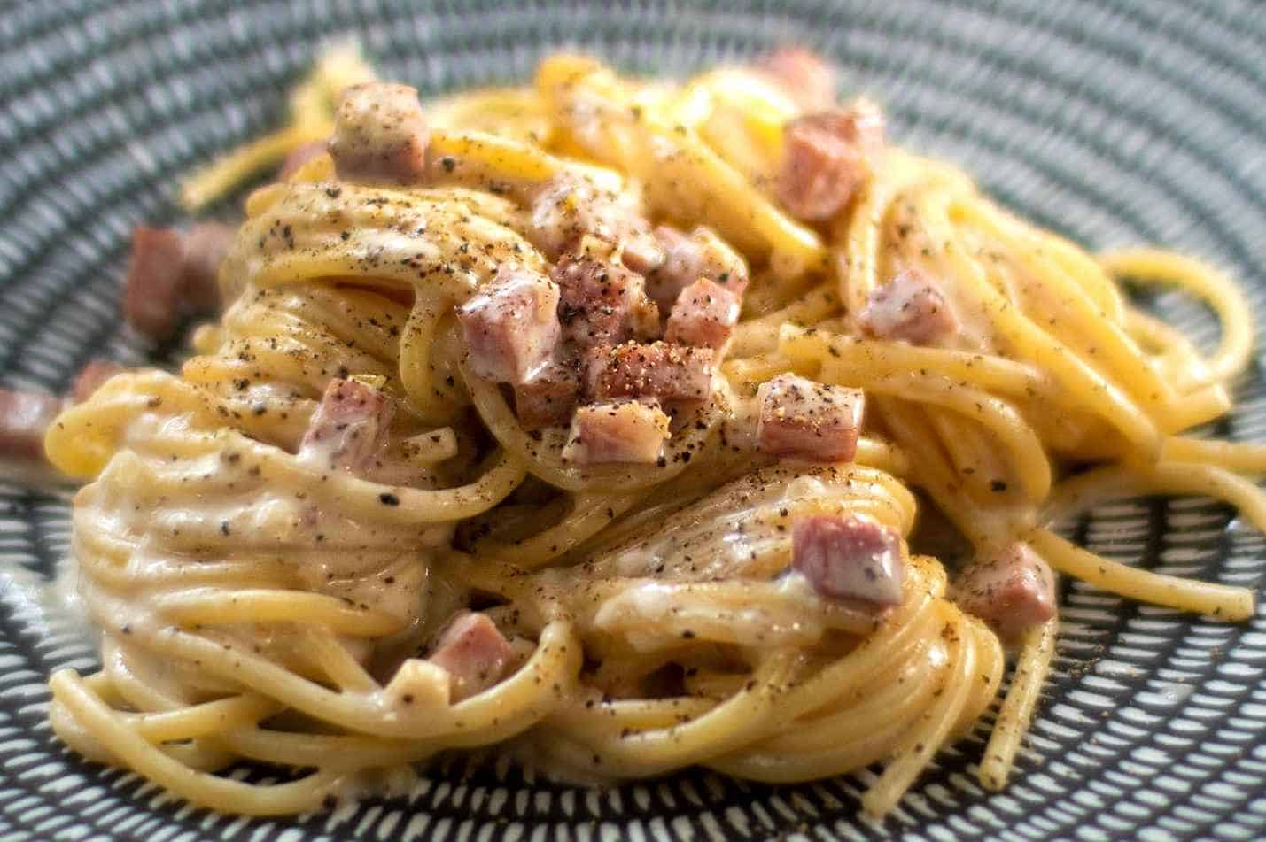 Como se hace la pasta carbonara