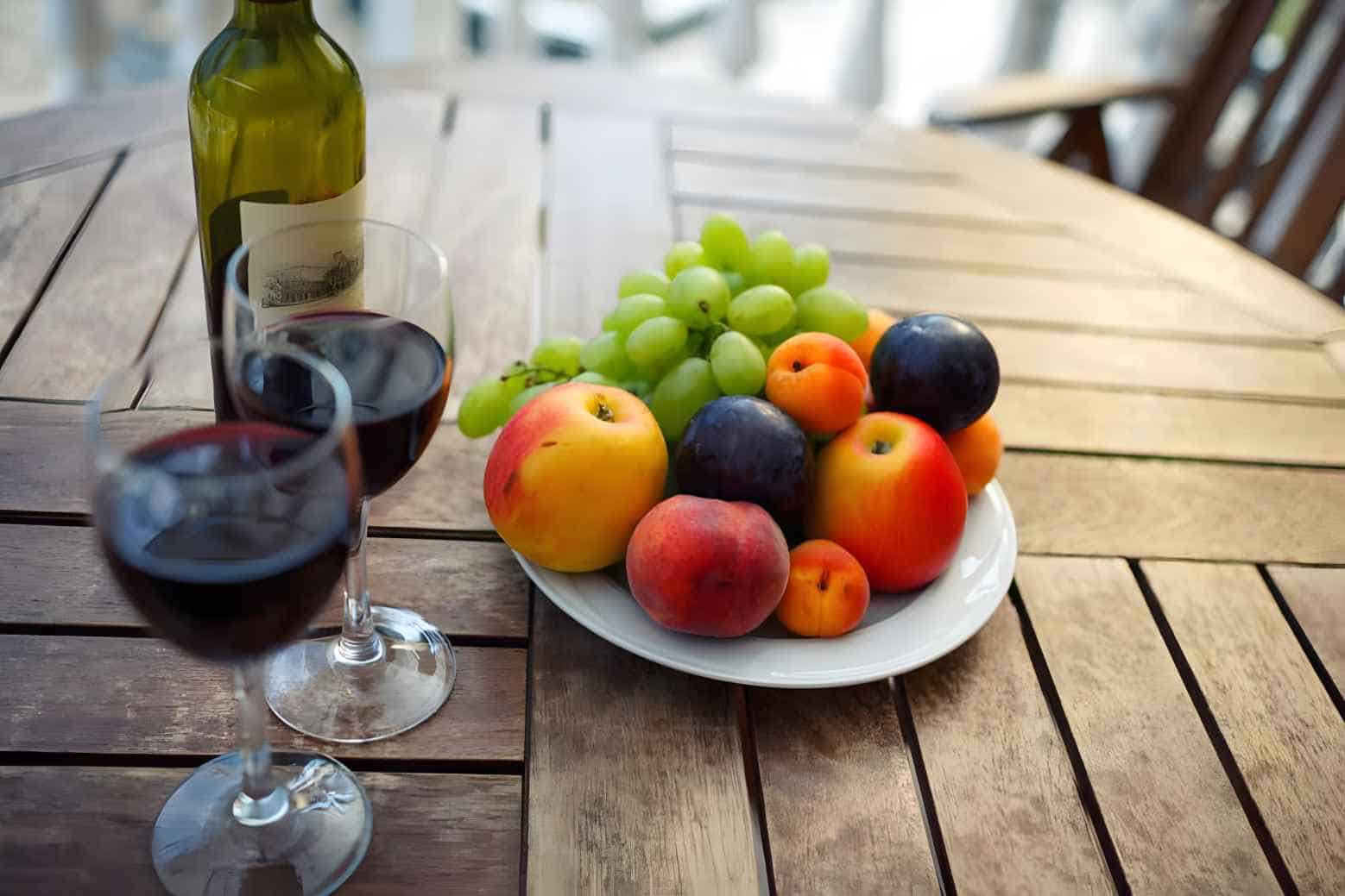 Fruits with wine