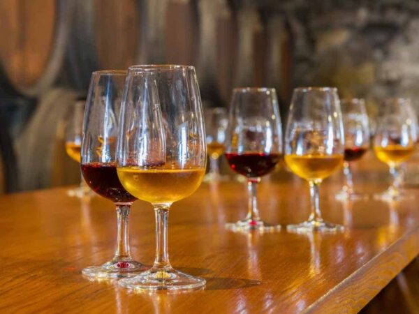 What is Dessert Wine? (10 Best Dessert Wines to Try Out)